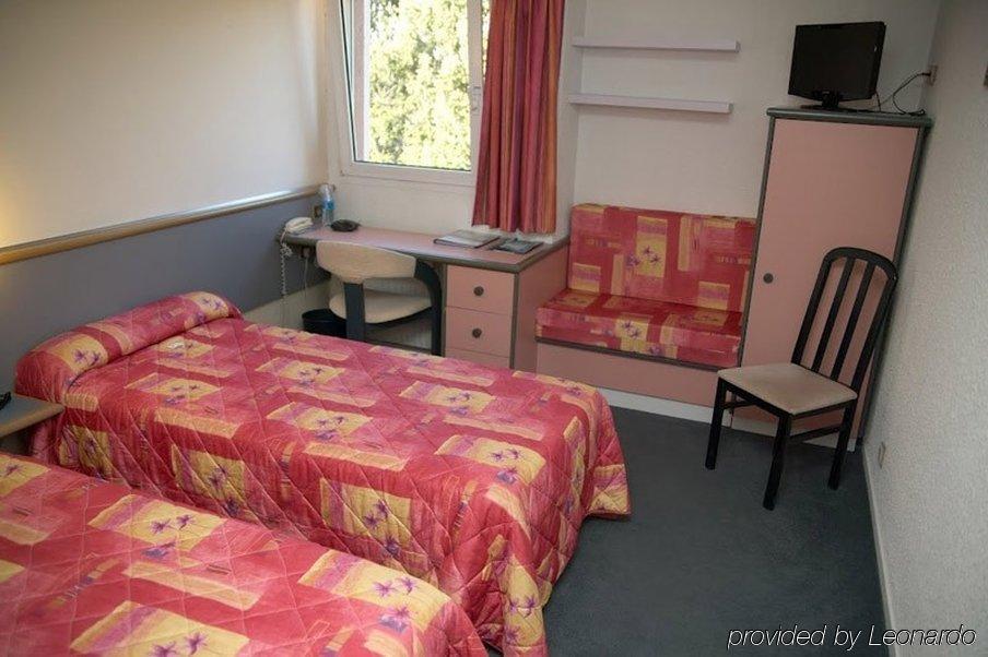 Brit Hotel Dak Hotel Avallon Phòng bức ảnh