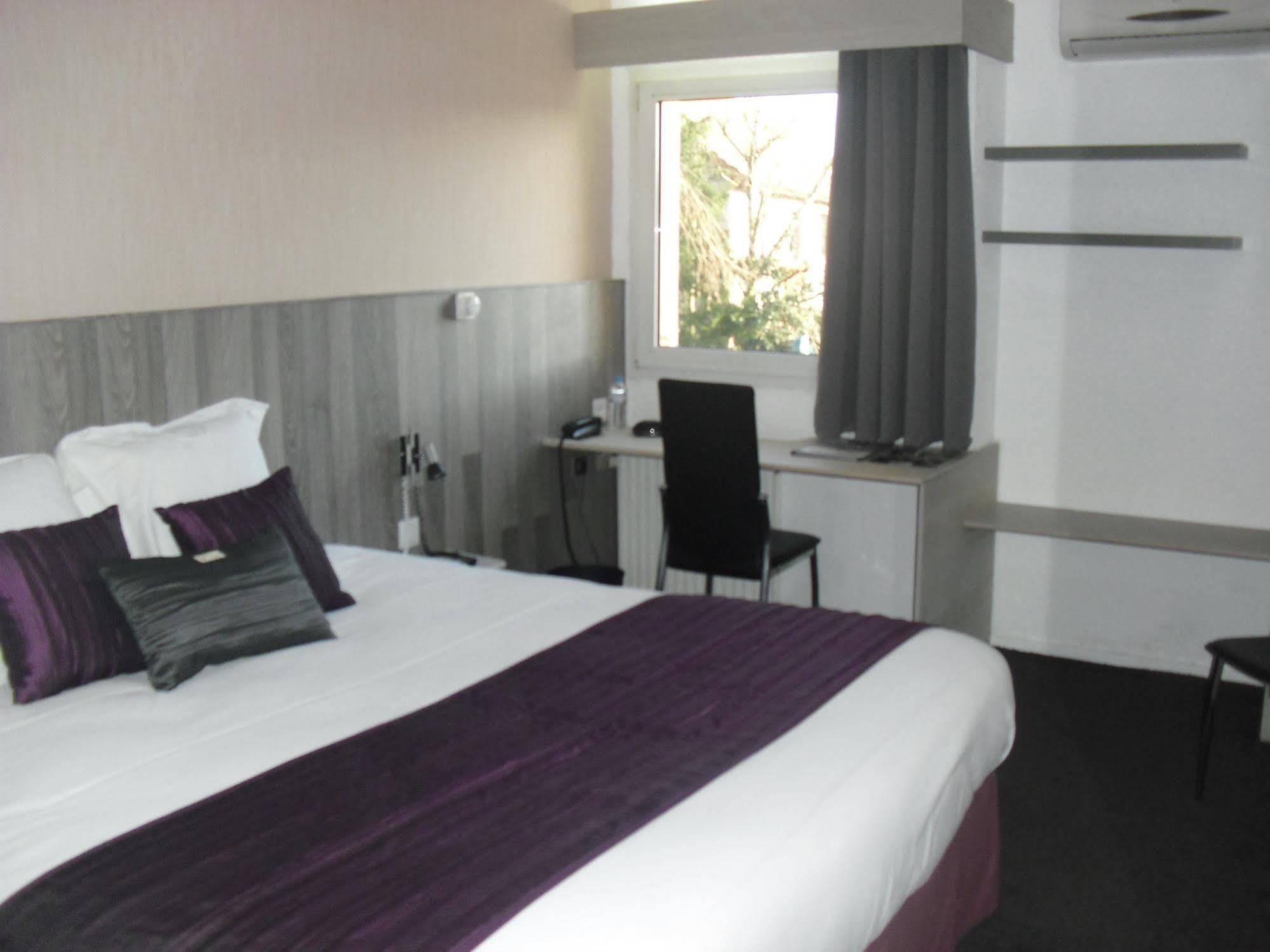 Brit Hotel Dak Hotel Avallon Ngoại thất bức ảnh